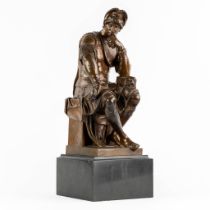 Lorenzo Di Medici, patinated bronze. Foundry mark by F. Barbedienne. 19th C. (L:23 x W:20 x H:46 cm)