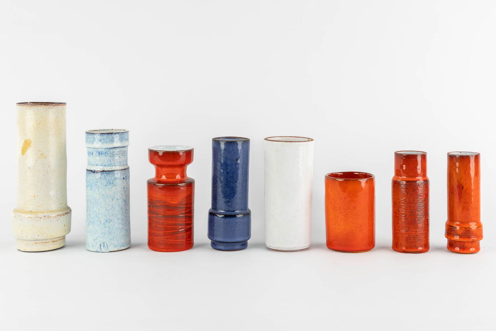 Rogier VANDEWEGHE (1923-2020) '8 miniature vases' for Amphora. (H:19 x D:7,5 cm) - Image 4 of 11