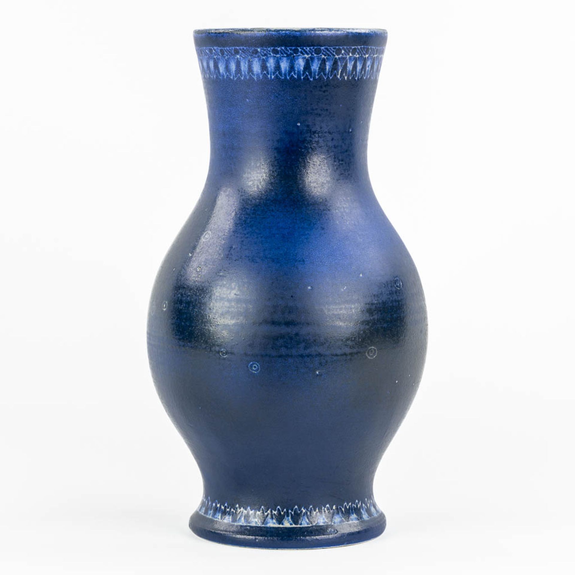 A vase with blue glaze, glazed ceramics for Perignem. From the early periods. (H:31,5 x D:18 cm) - Image 5 of 11