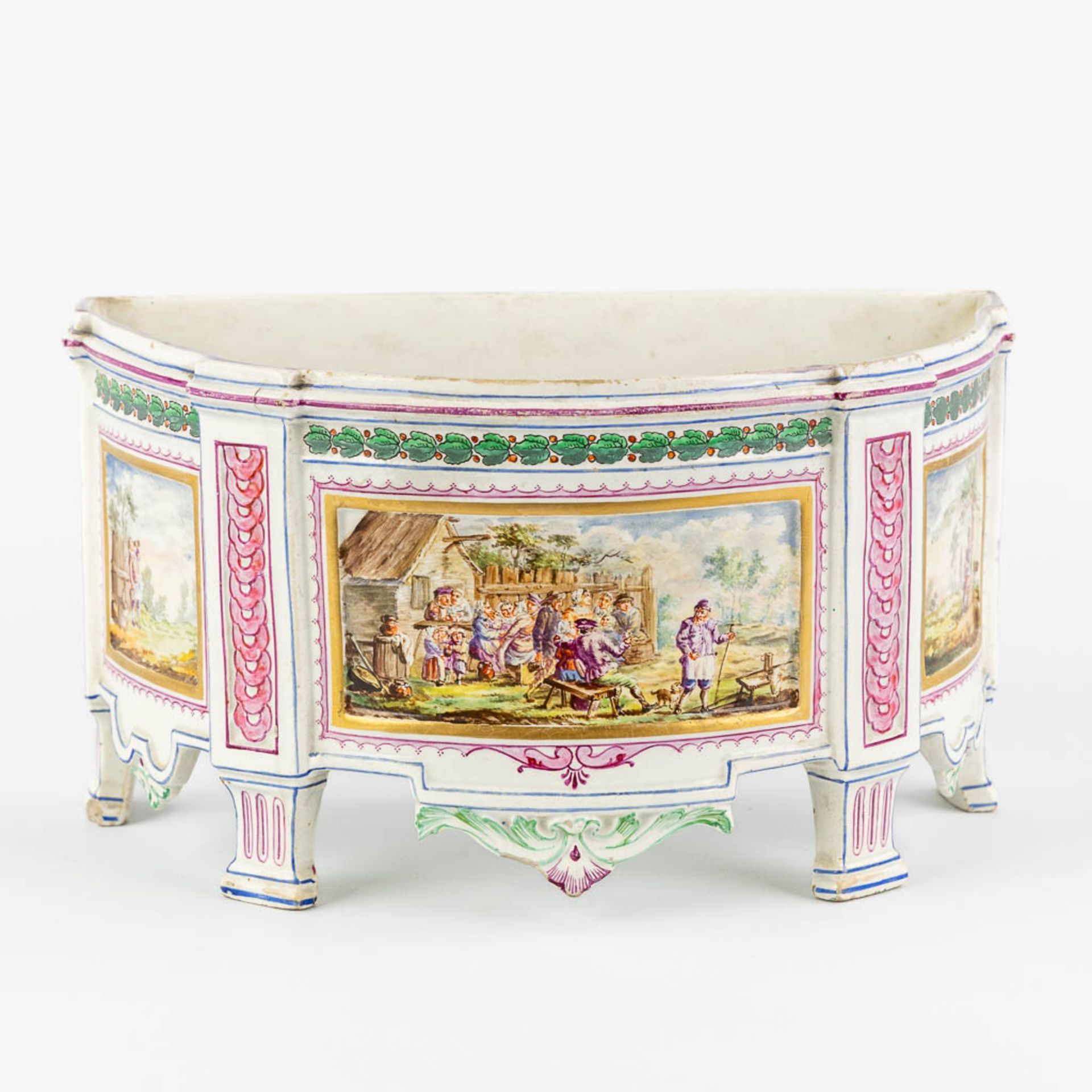 An antique porcelain 'Bulb Pot', in the shape of a 'Demi Lune' commode. Hand-painted. 18th C. (L:14