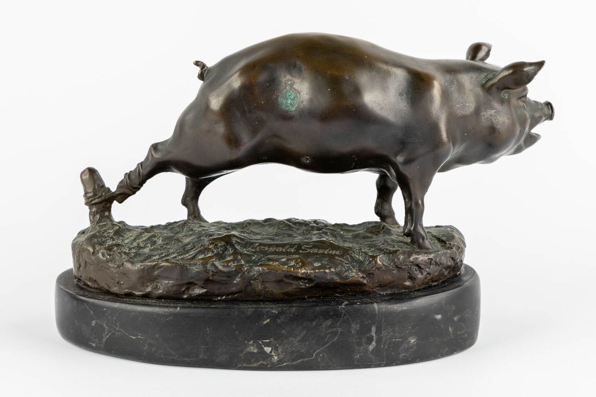 Léopold SAVINE (1861-1934) 'Pig' patinated bronze. (L:14 x W:29 x H:18 cm) - Image 5 of 10