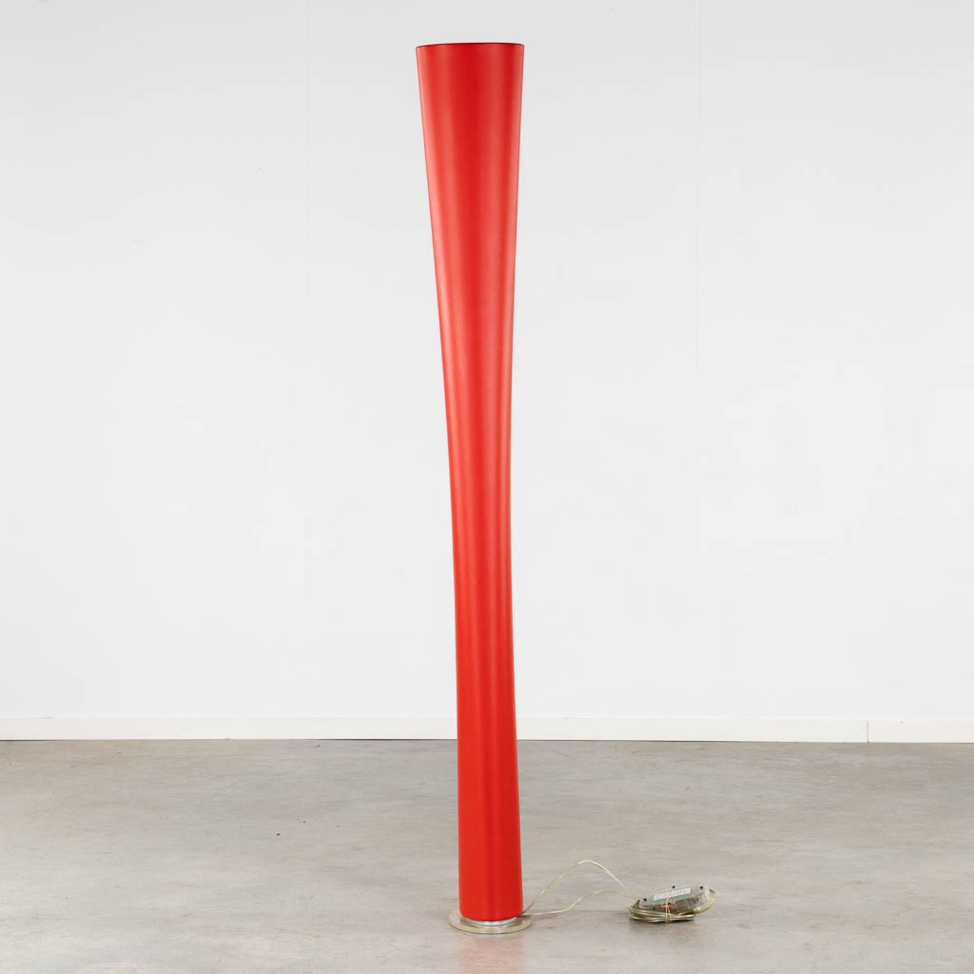 Mario MAZZER (1955) 'Boma' for Solzi Luce. A floorlamp. (L:22 x W:27 x H:182 cm) - Bild 4 aus 13