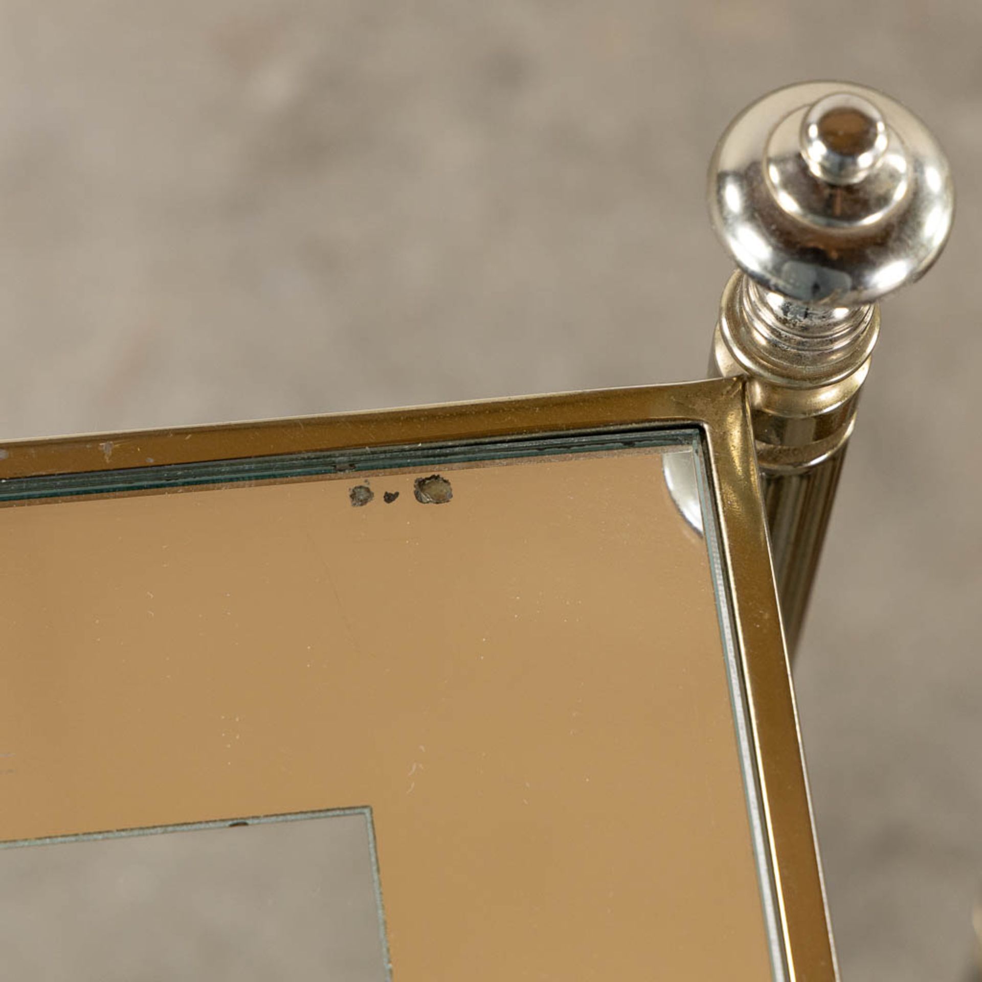 A pair of two-tier side tables, silver-plated metal and mirrored glass. 20th C. (L:34 x W:50 x H:58 - Image 9 of 12