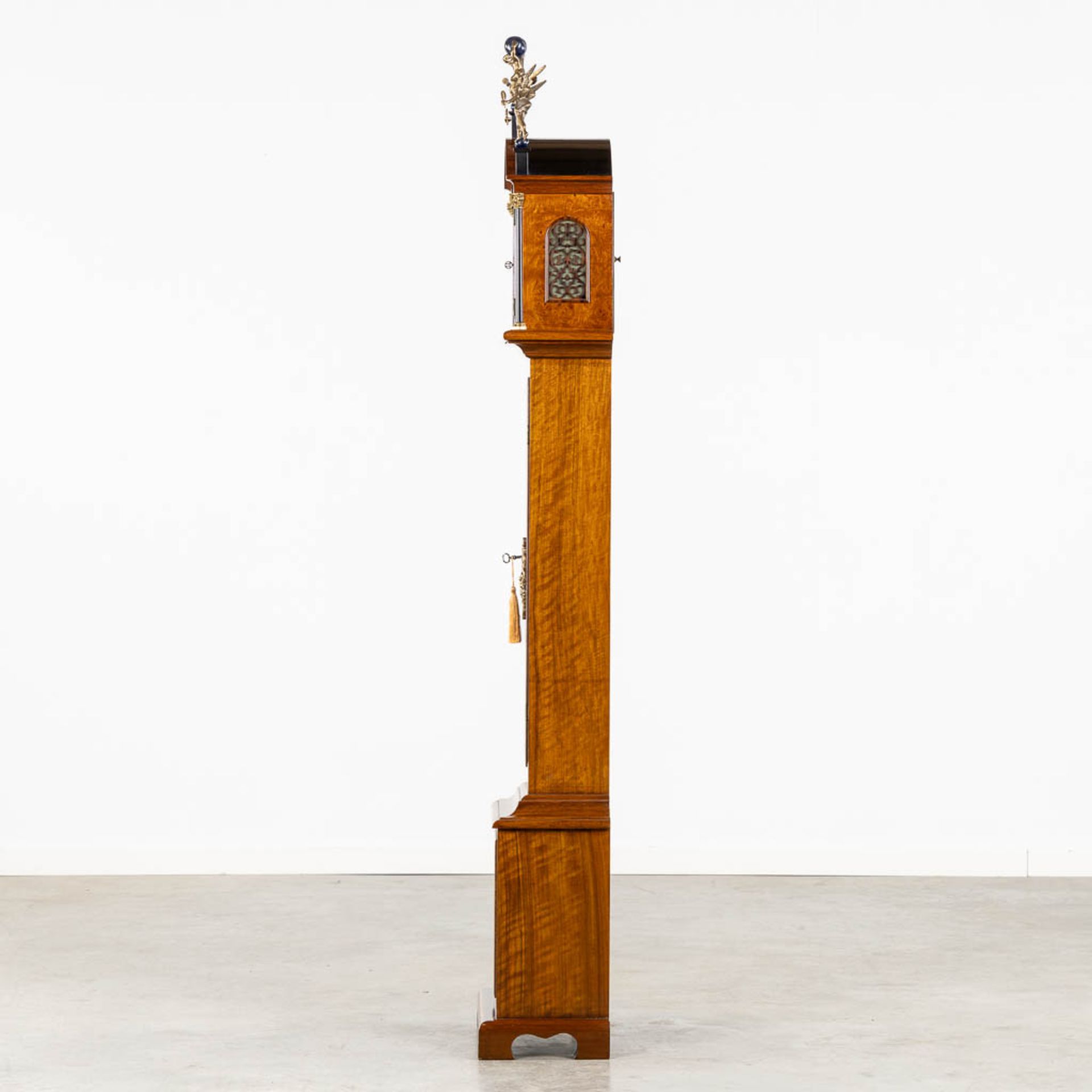 Warminck, a small and decorative grandfather clock, 20th C. (L:28 x W:48 x H:193 cm) - Image 6 of 13