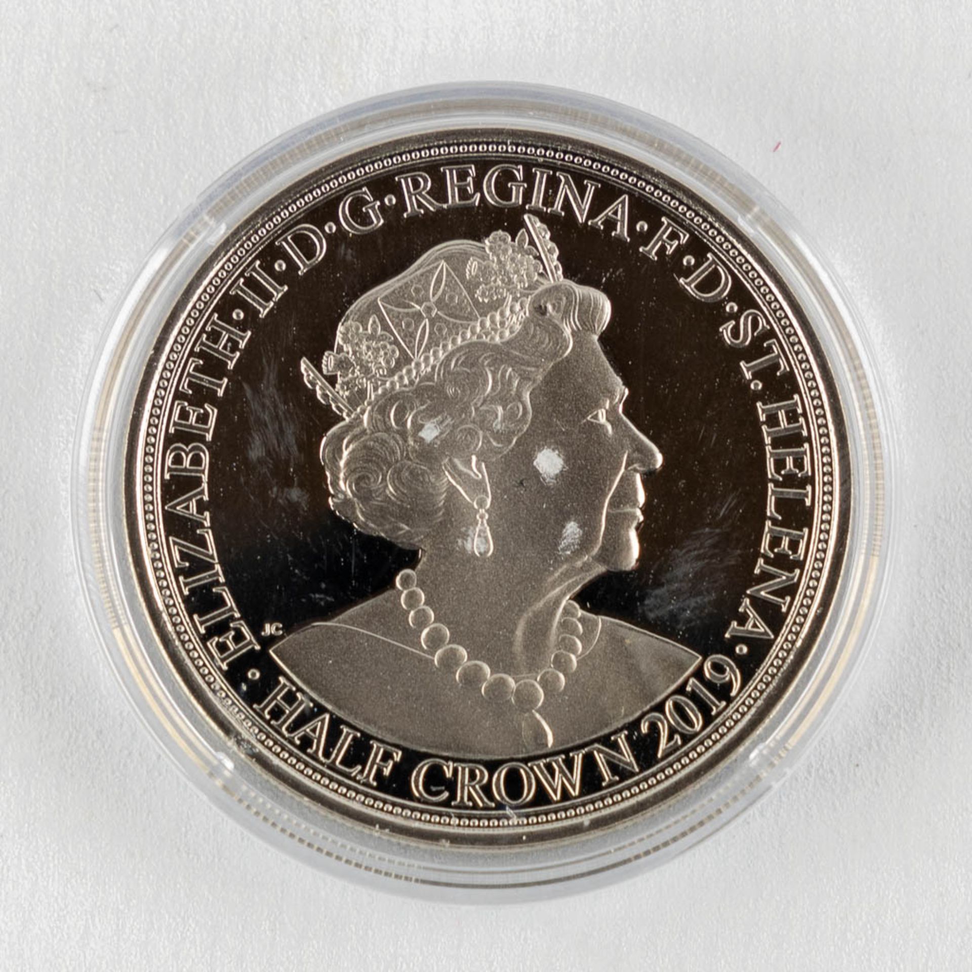 An antique silver coin 'Napoleon 1, 20 Francs, AN12, added a commemorative coin for Napoleon Bonapar - Image 9 of 15