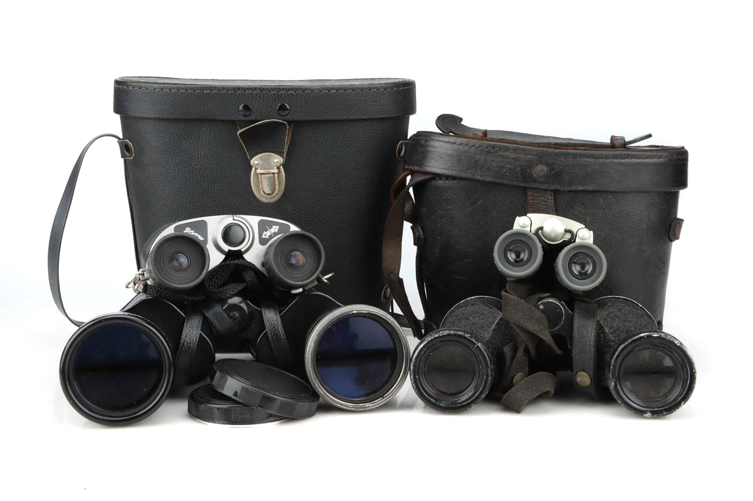 A Pair of R.E.L. Canada Prismatic 2S 6 x 30 Binoculars,