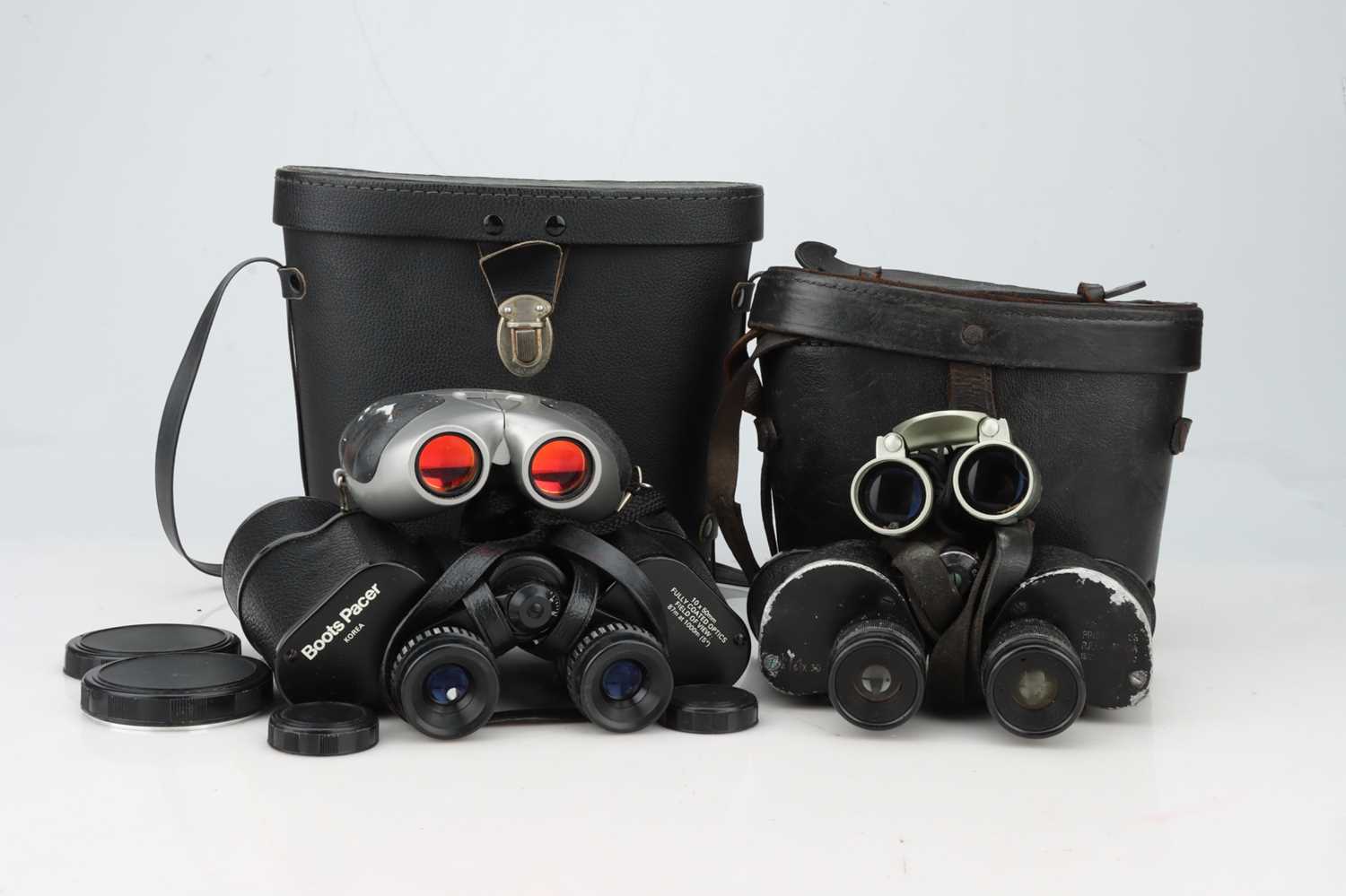 A Pair of R.E.L. Canada Prismatic 2S 6 x 30 Binoculars, - Image 2 of 2