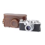 A Leitz Wetzlar Leica IIIc Rangefinder Camera