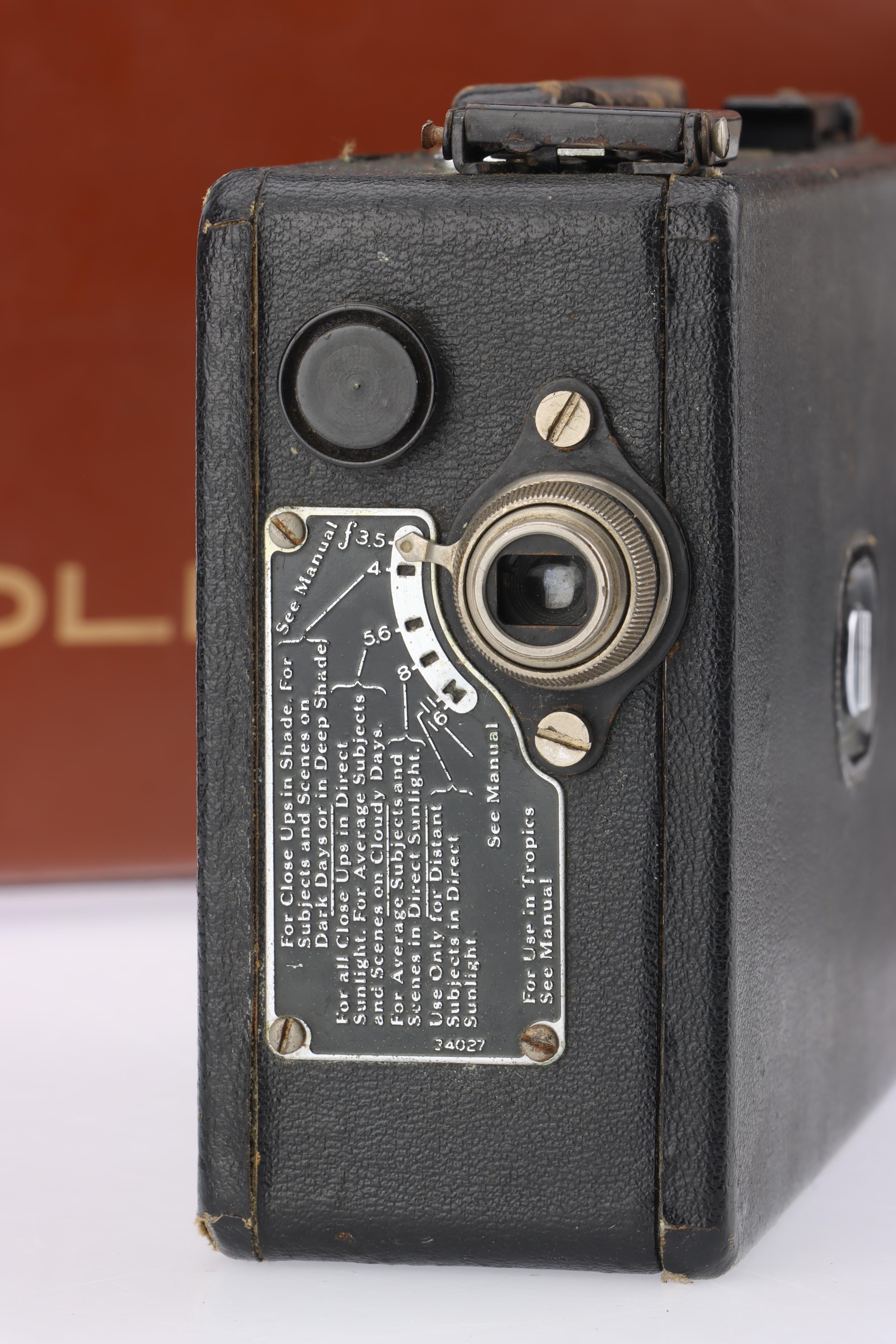 A Selection of Motion Picture Cameras, - Image 3 of 5