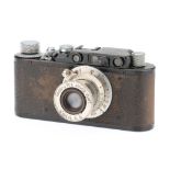 A Leitz Wetzlar Leica II 35mm Rangefinder Camera