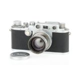 A Leitz Wetzlar Leica IIIc 35mm Rangefinder Camera