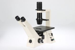 Inverted Zeiss Axiovert 25 Microscope,