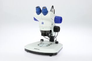 A Zeiss AmScope Binocular Zoom Microscope & Boom Arm