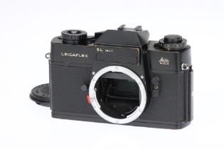 A Leitz Leicflex SL MOT 35mm SLR Camera,