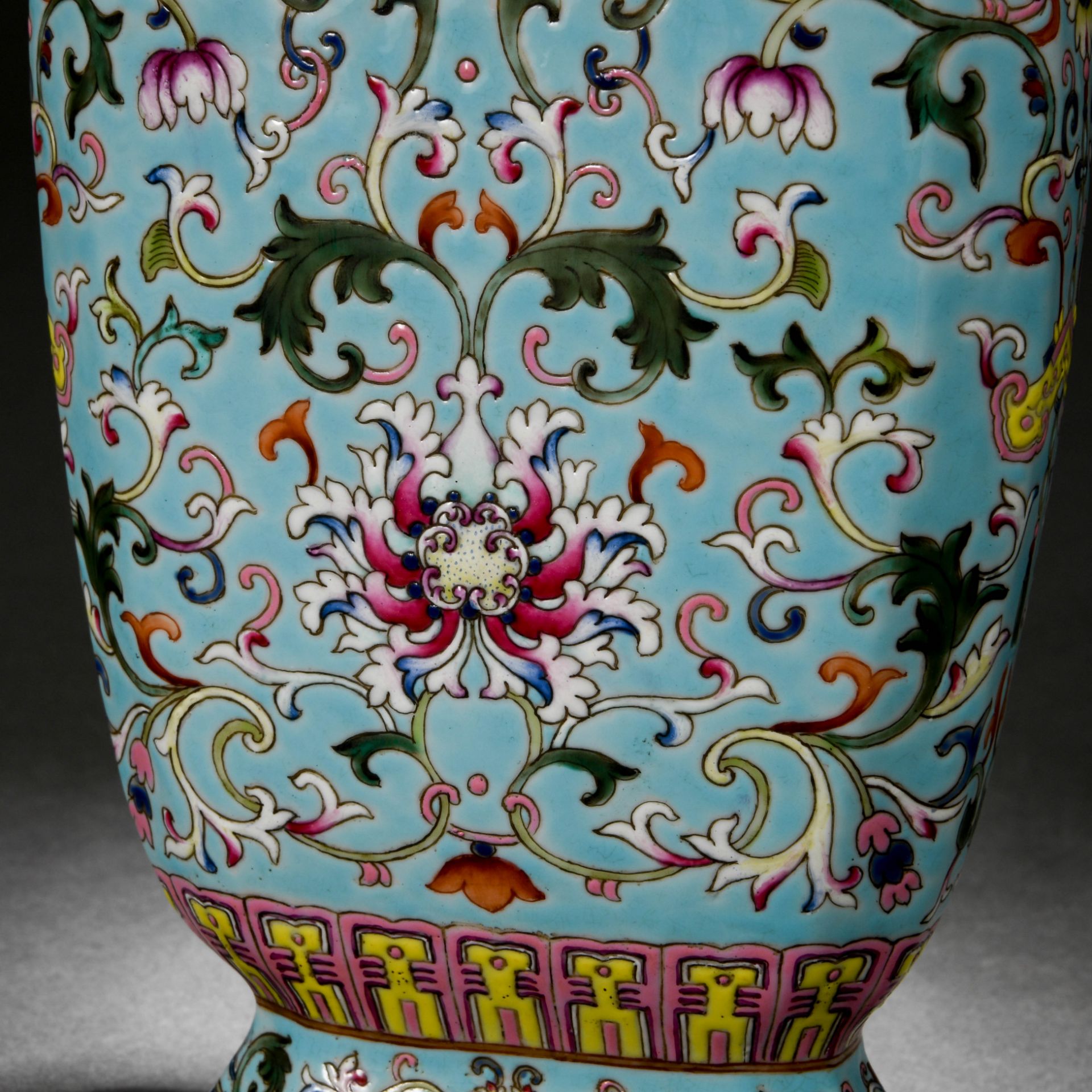 A Chinese Turquoise Ground and Famille Rose Vase - Image 3 of 9