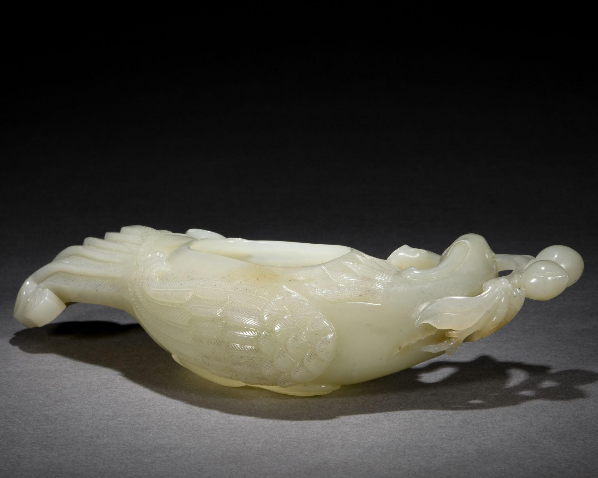 A Chinese Carved White Jade Washer - Image 4 of 7