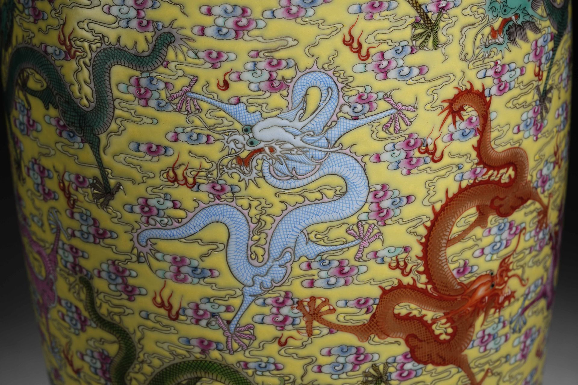 A Chinese Yellow Ground and Famille Rose Dragon Vase - Image 5 of 16