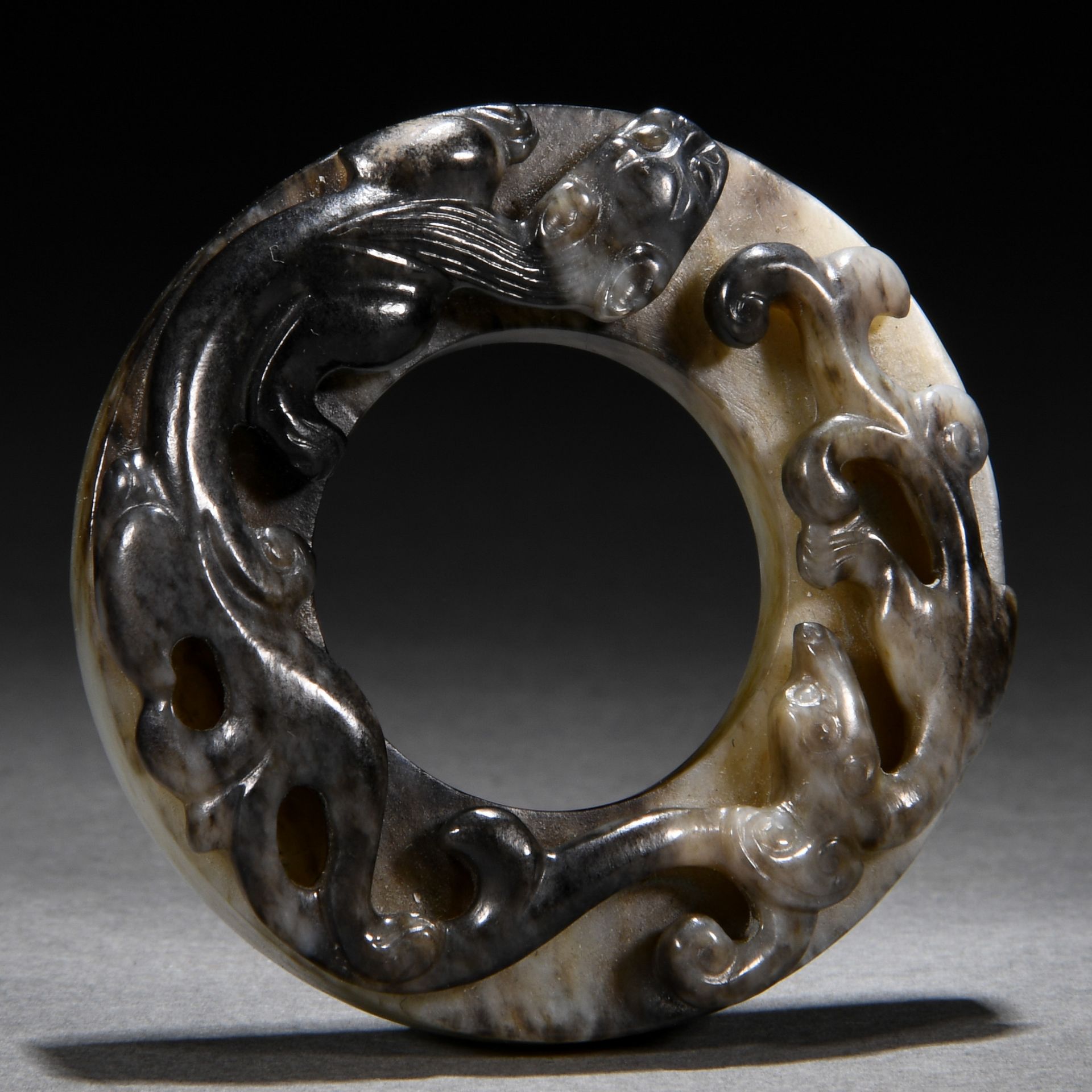 A Chinese Carved Jade Chilong Disc Huan - Image 4 of 7