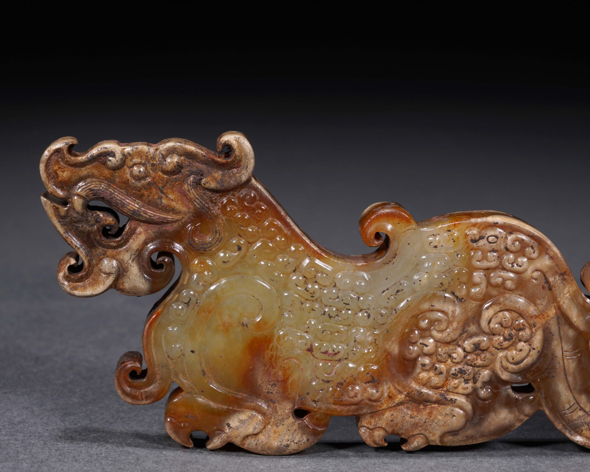 A Chinese Jade Tiger-Form Pendant - Image 7 of 11