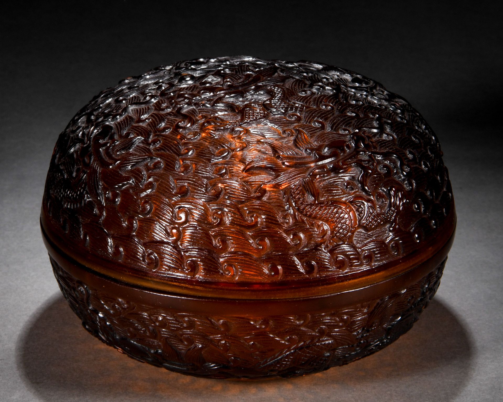 A Chinese Peking Glass Dragon Box with Cover - Image 2 of 8