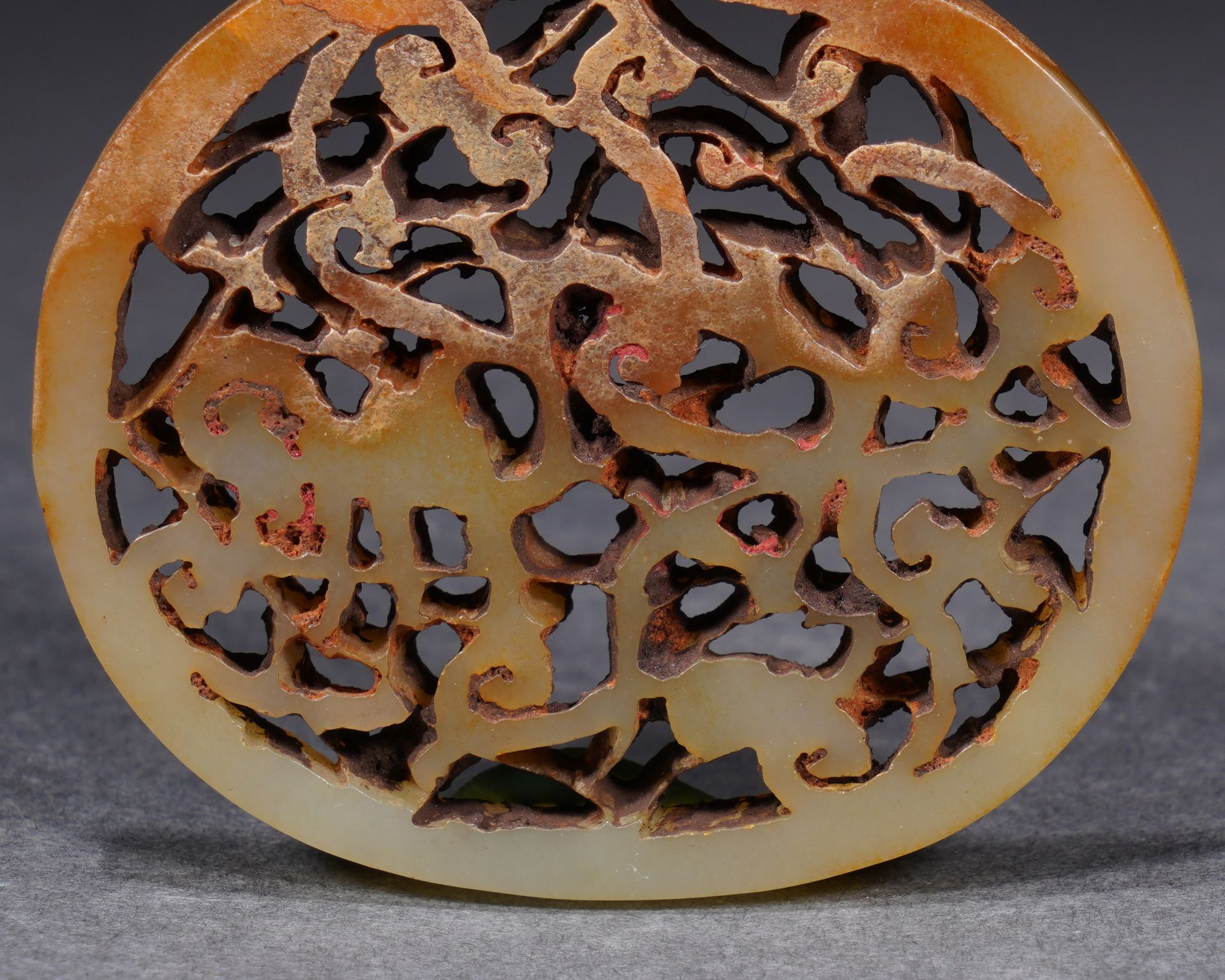 A Chinese Reticulated Jade Plaque - Image 8 of 11