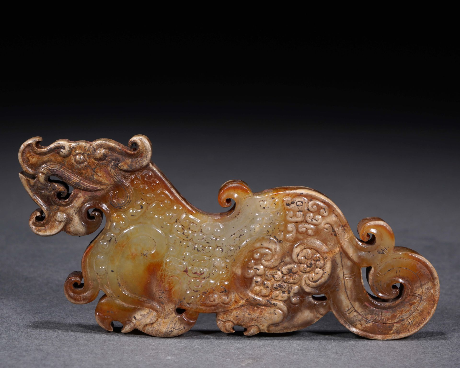 A Chinese Jade Tiger-Form Pendant - Image 6 of 11