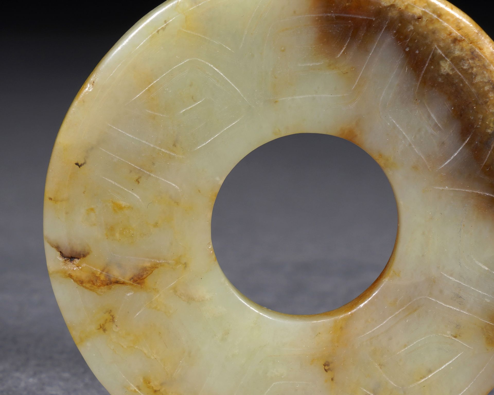 A Chinese Jade Disc Bi - Image 3 of 10