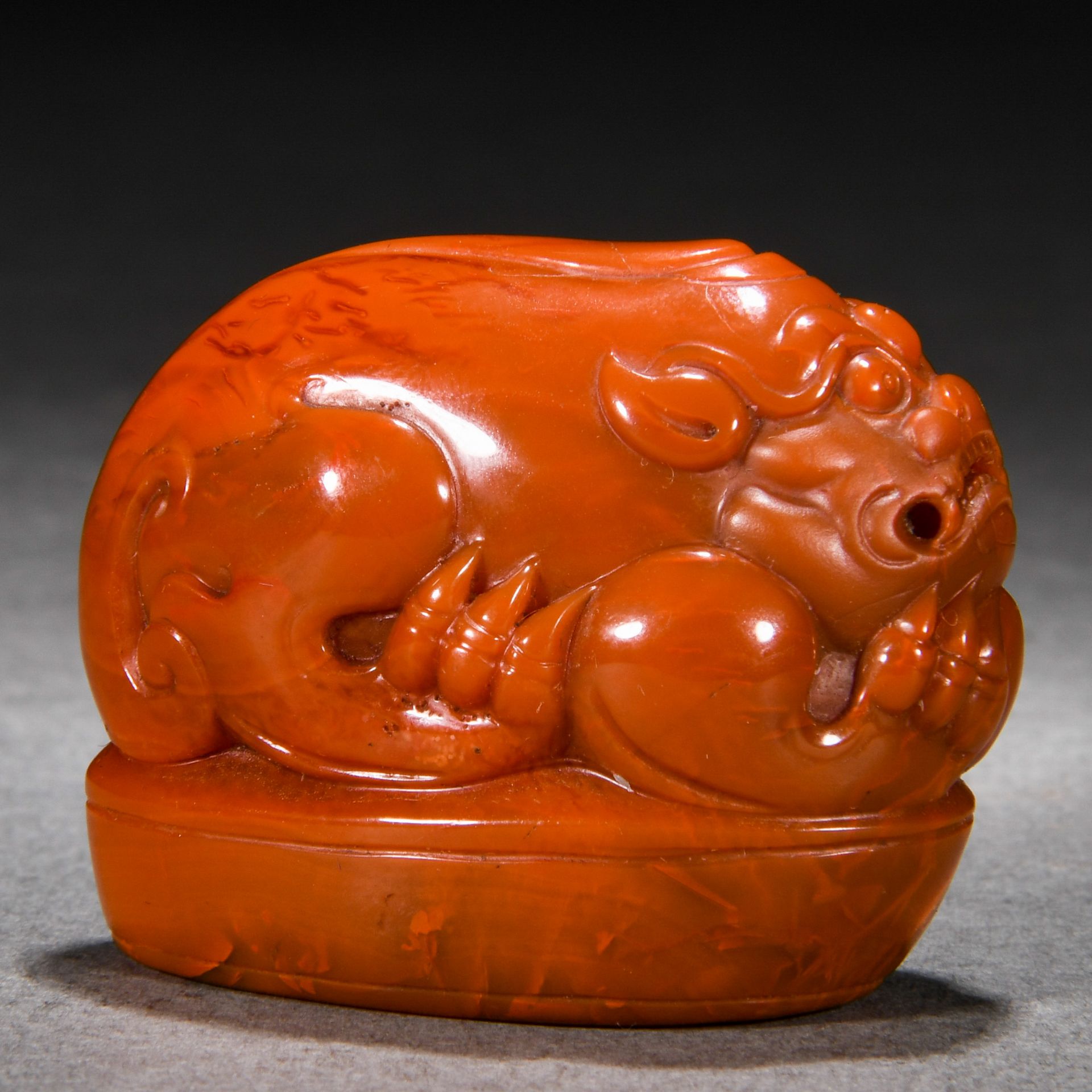 A Chinese Carved Soapstone Beast Seal - Image 7 of 8
