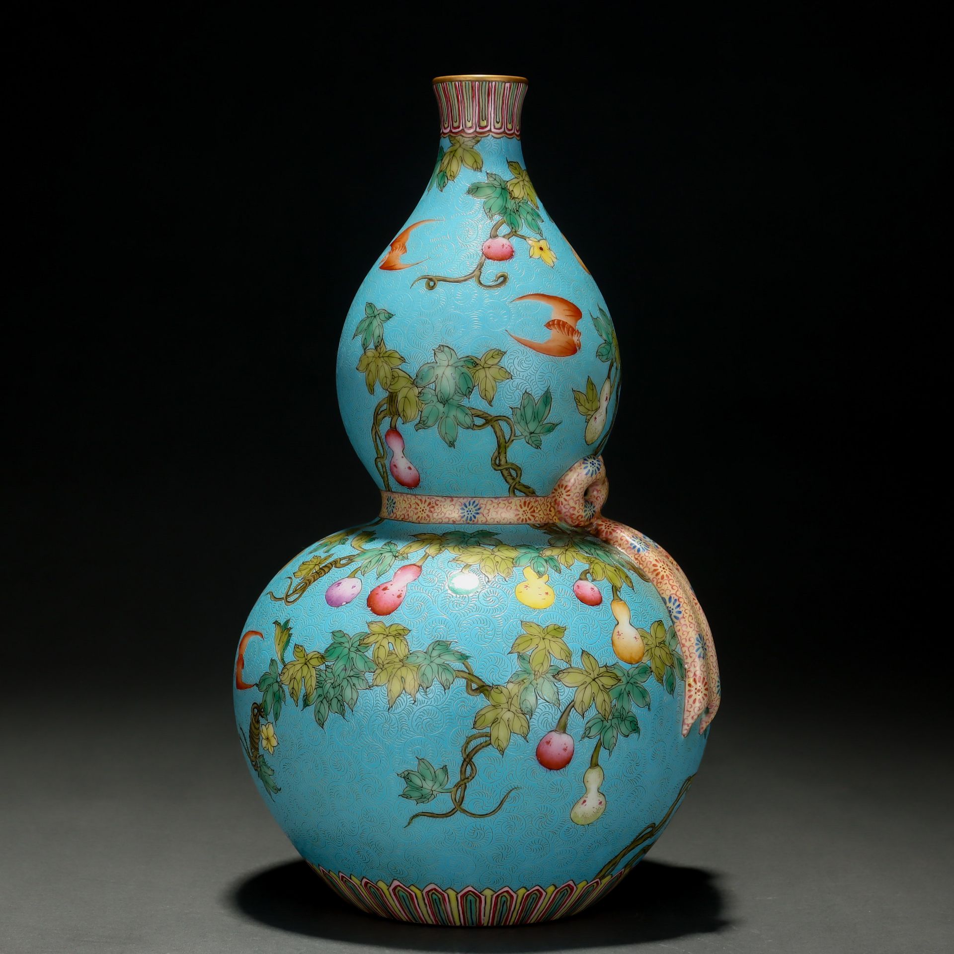 A Chinese Falangcai Double Gourds Vase - Image 2 of 9