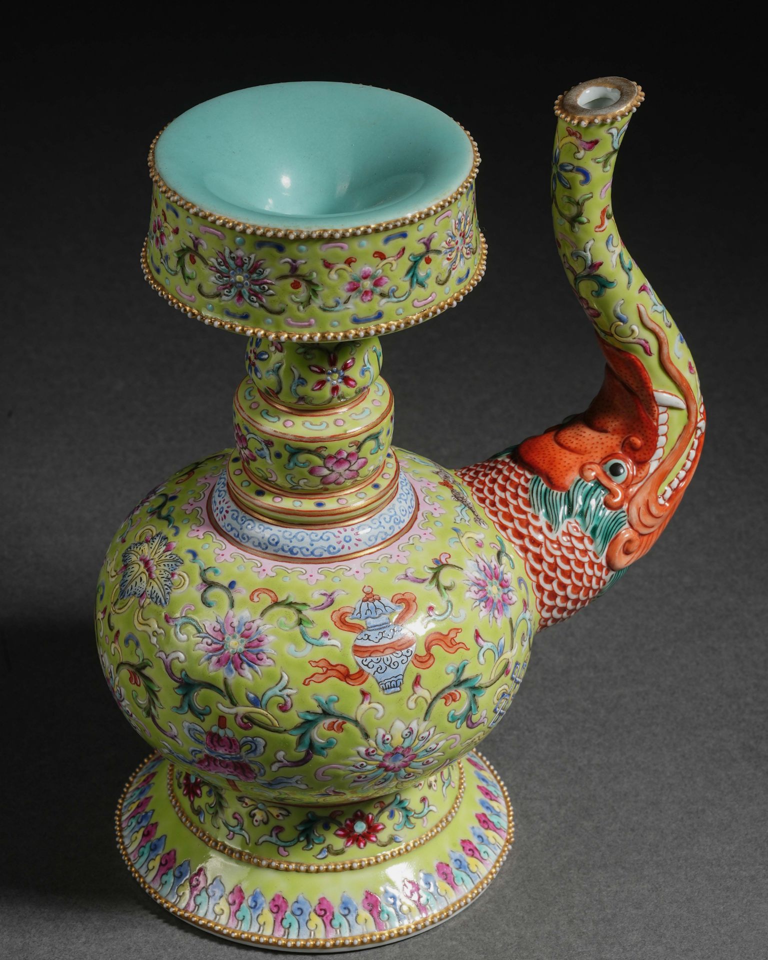 A Chinese Famille Rose and Gilt Bumpa Vase - Image 4 of 14