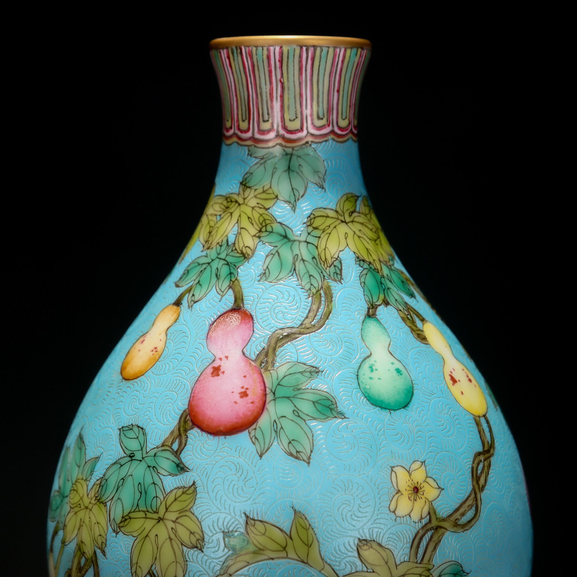 A Chinese Falangcai Double Gourds Vase - Bild 5 aus 9