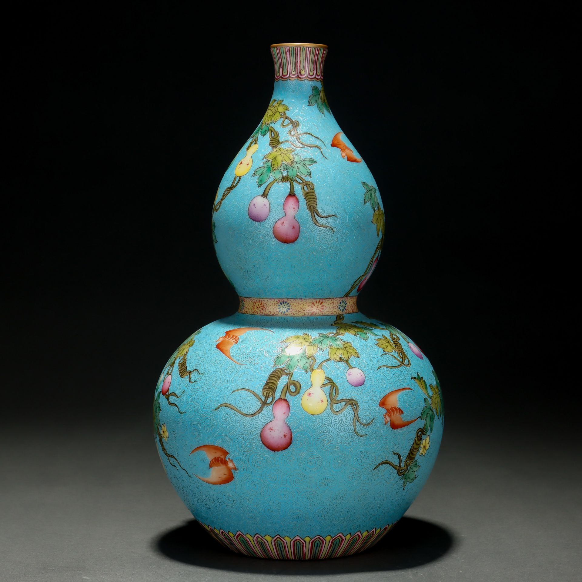 A Chinese Falangcai Double Gourds Vase - Image 3 of 9