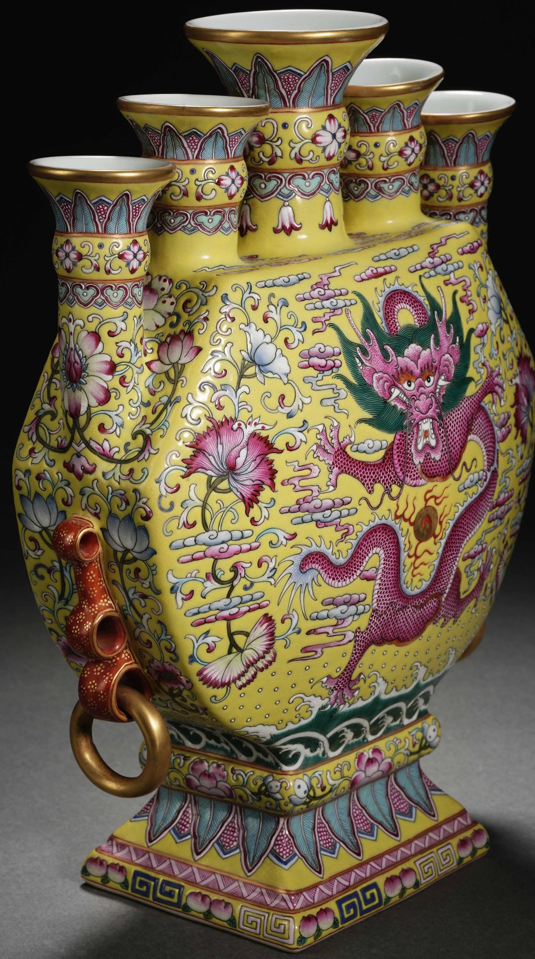 A Chinese Yellow Ground Famille Rose and Gilt Vase Bianhu - Bild 5 aus 15