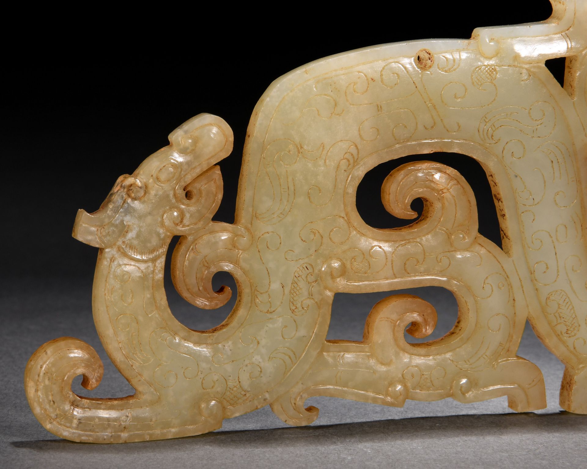 A Chinese Carved Jade Dragon Ornament - Image 5 of 7