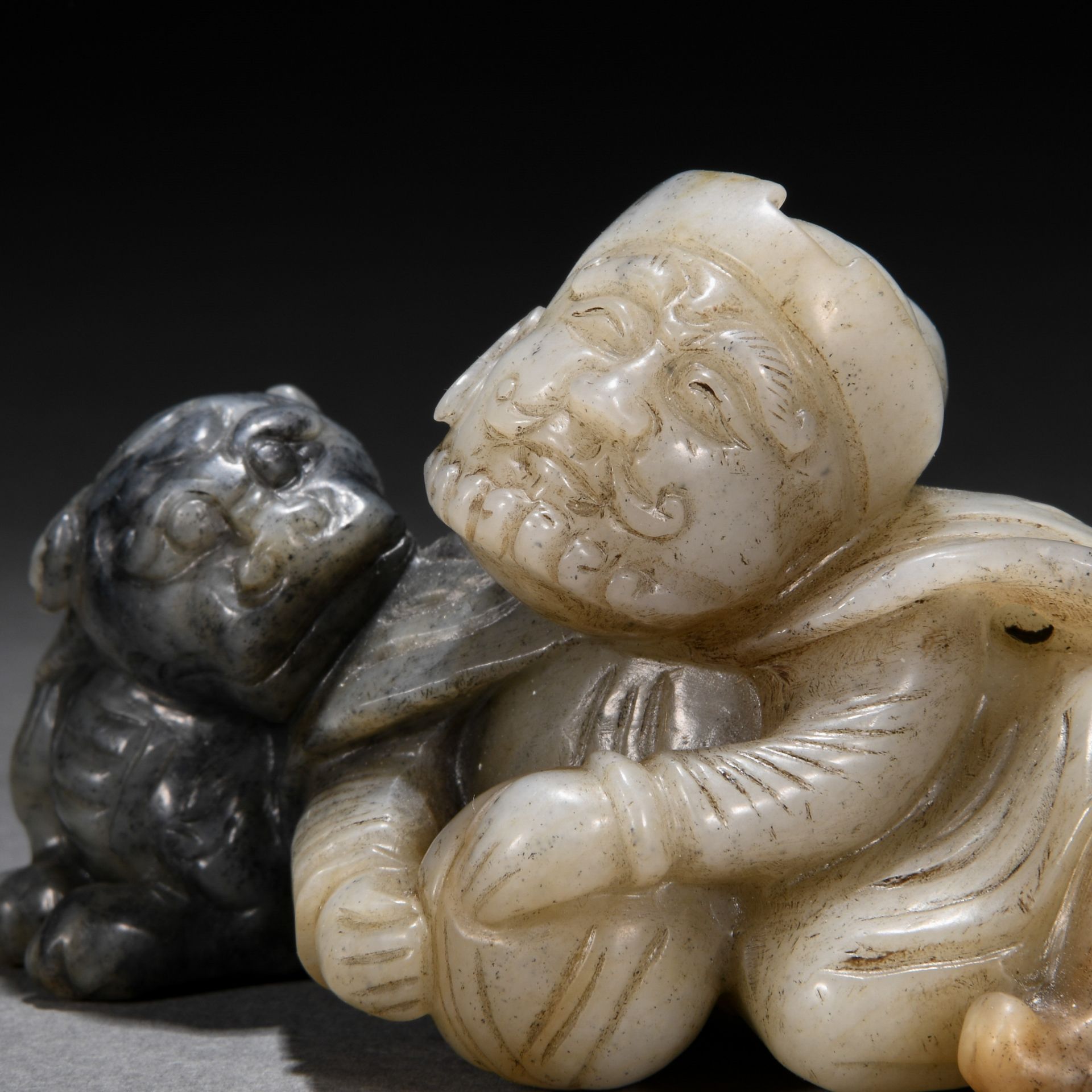 A Chinese Carved Jade Figure with Beast - Image 3 of 6