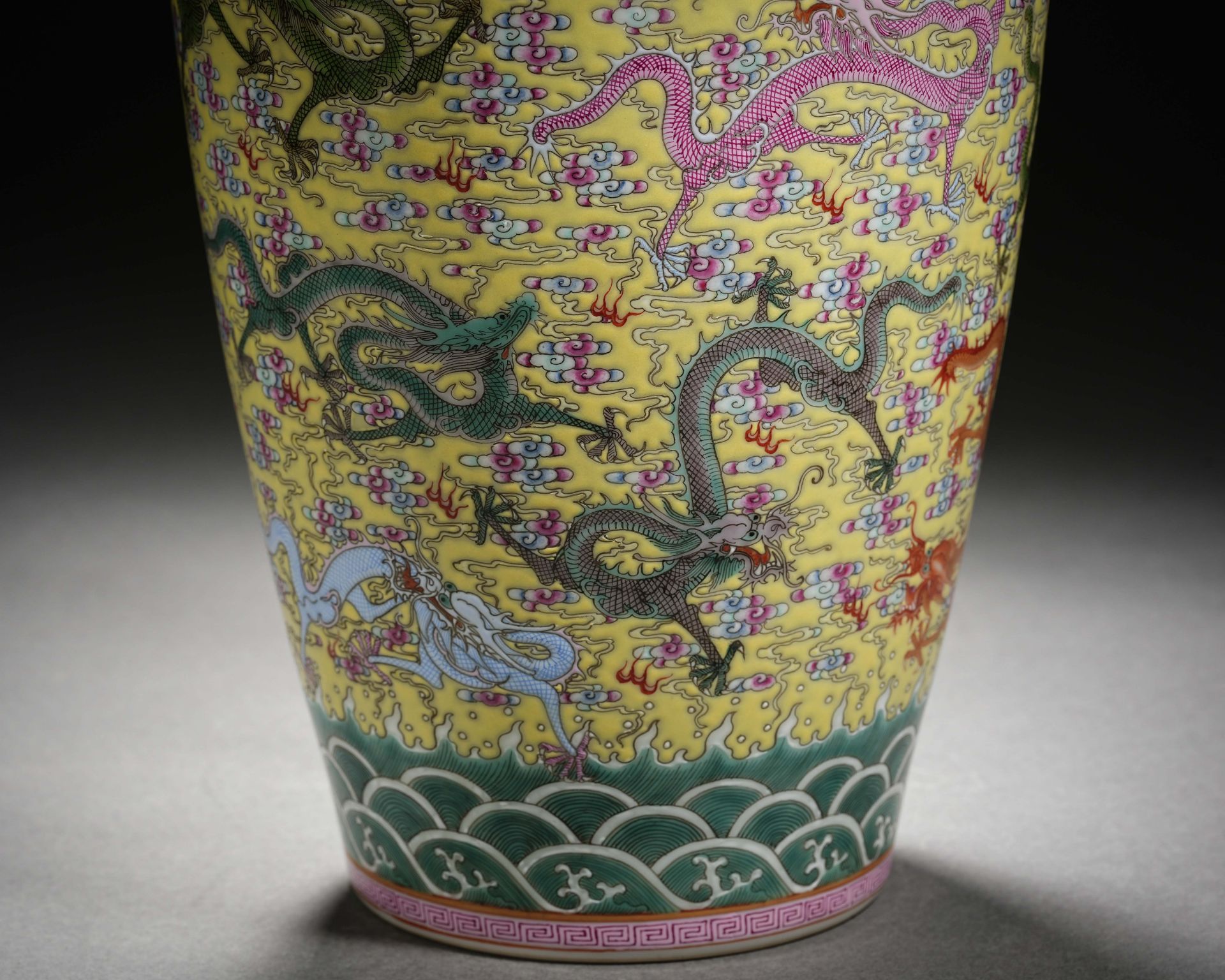 A Chinese Yellow Ground and Famille Rose Dragon Vase - Image 8 of 16