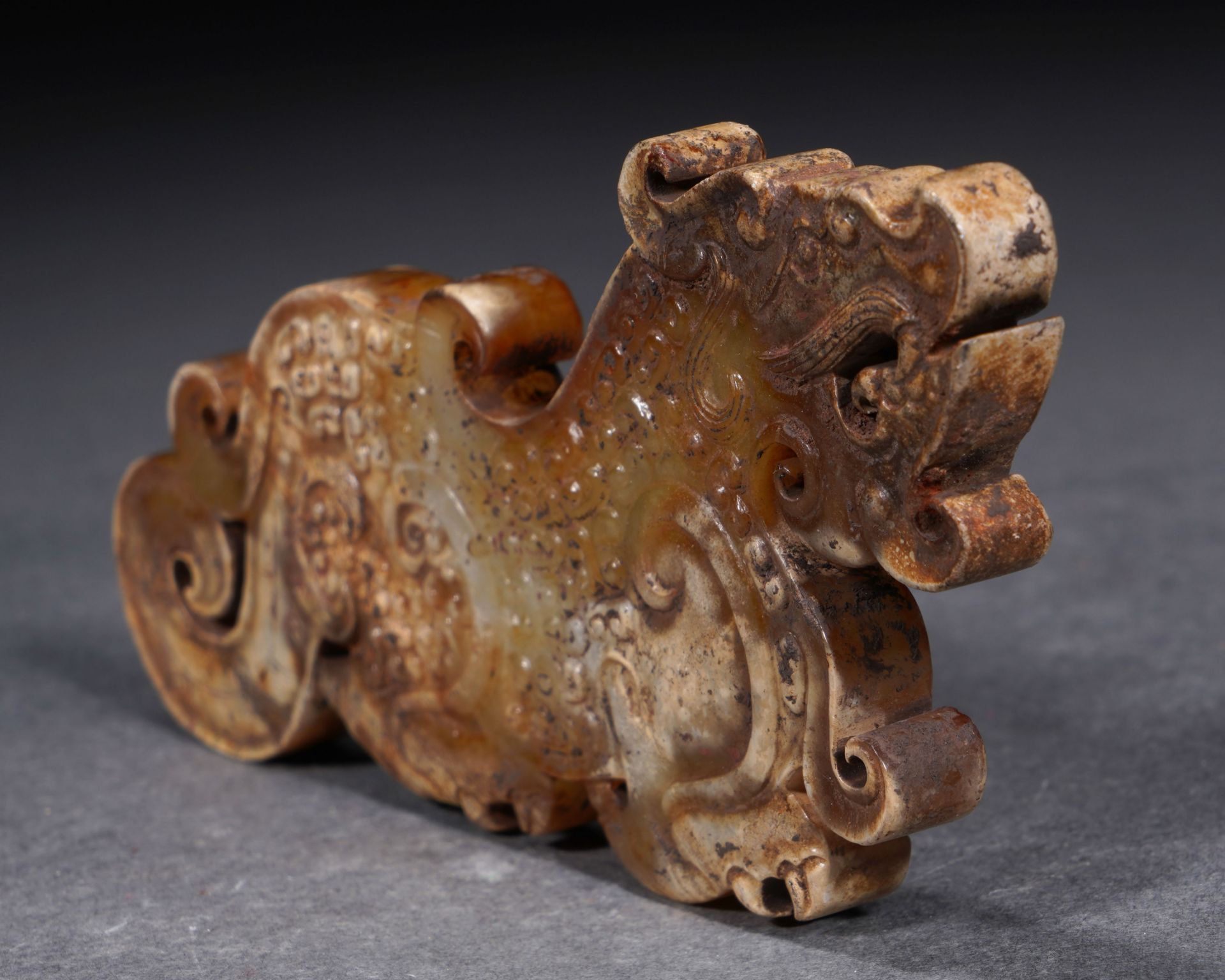 A Chinese Jade Tiger-Form Pendant - Image 4 of 11