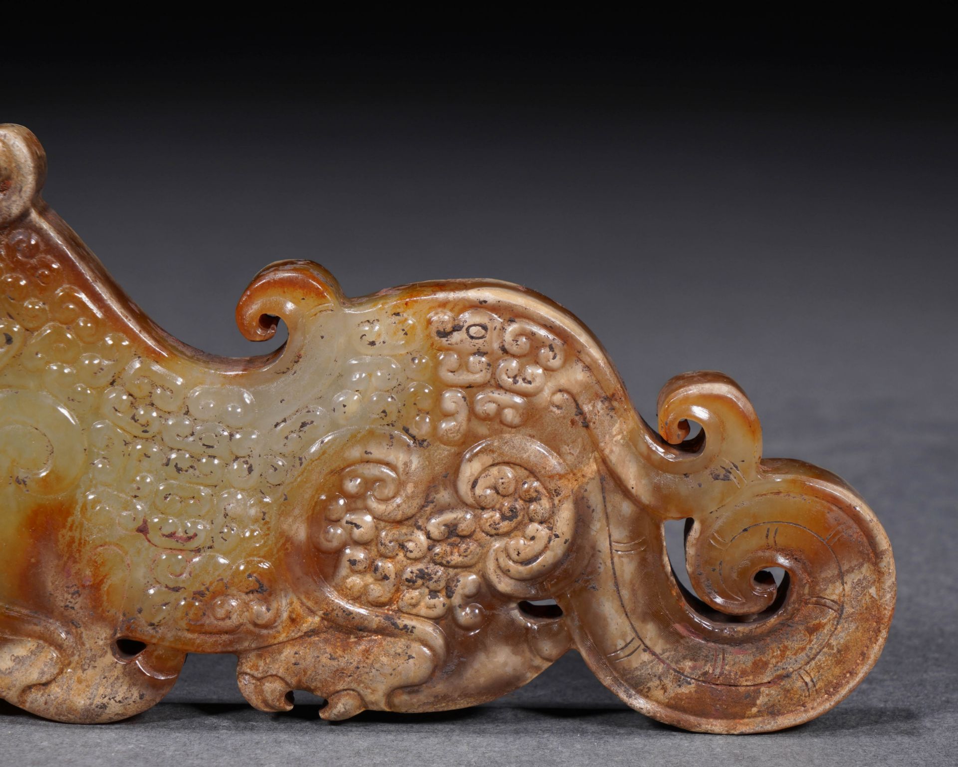 A Chinese Jade Tiger-Form Pendant - Image 8 of 11