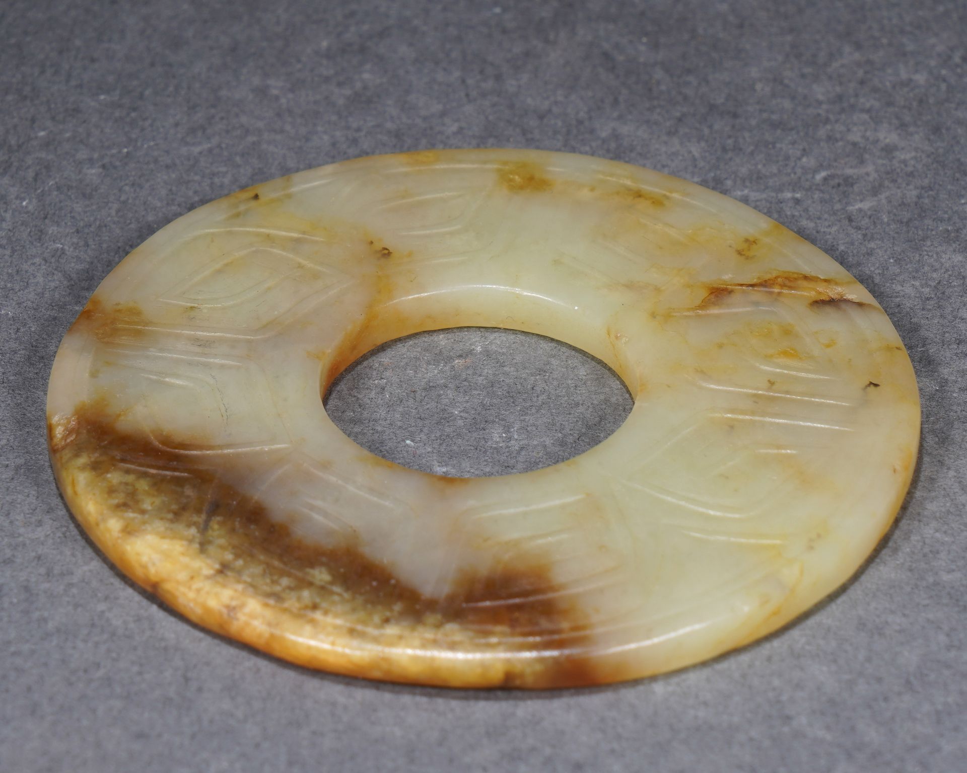 A Chinese Jade Disc Bi - Image 10 of 10