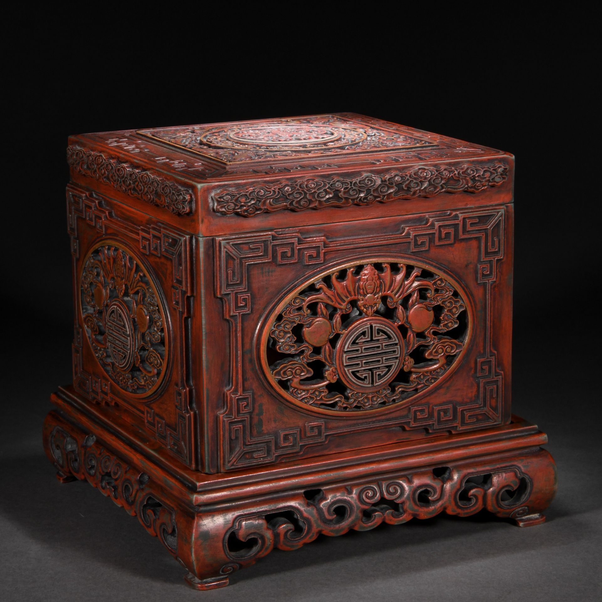 A Chinese Carved Inkstone Box with Cover - Image 2 of 10
