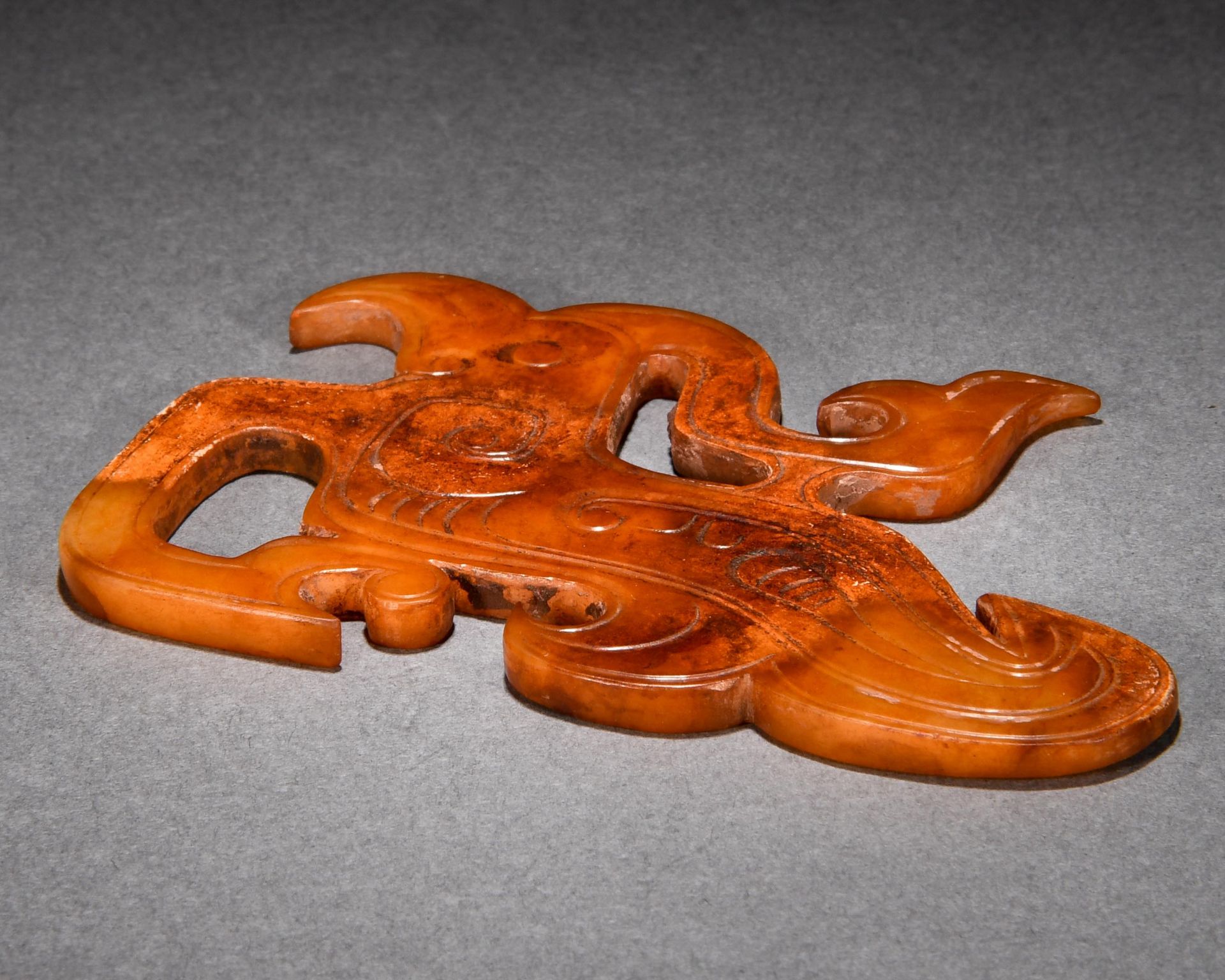 A Chinese Carved Jade Mythical Bird - Image 6 of 6