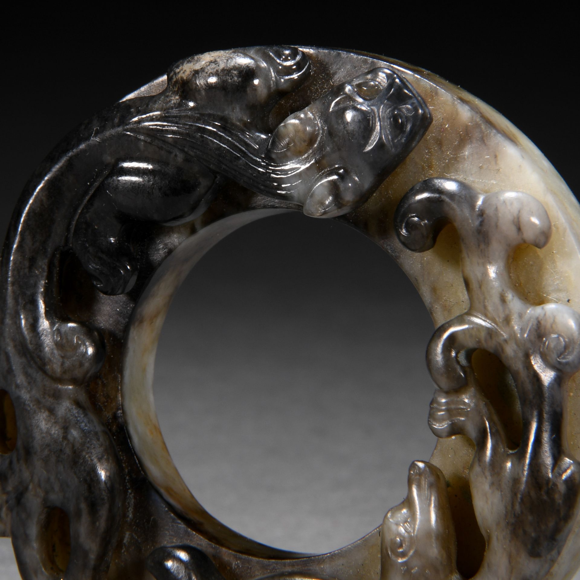 A Chinese Carved Jade Chilong Disc Huan - Image 3 of 7