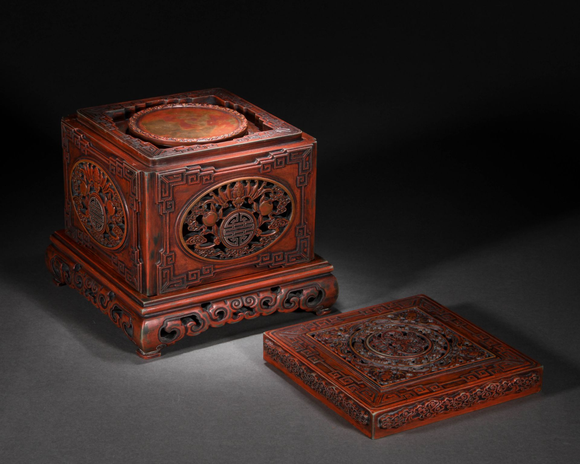 A Chinese Carved Inkstone Box with Cover - Image 4 of 10