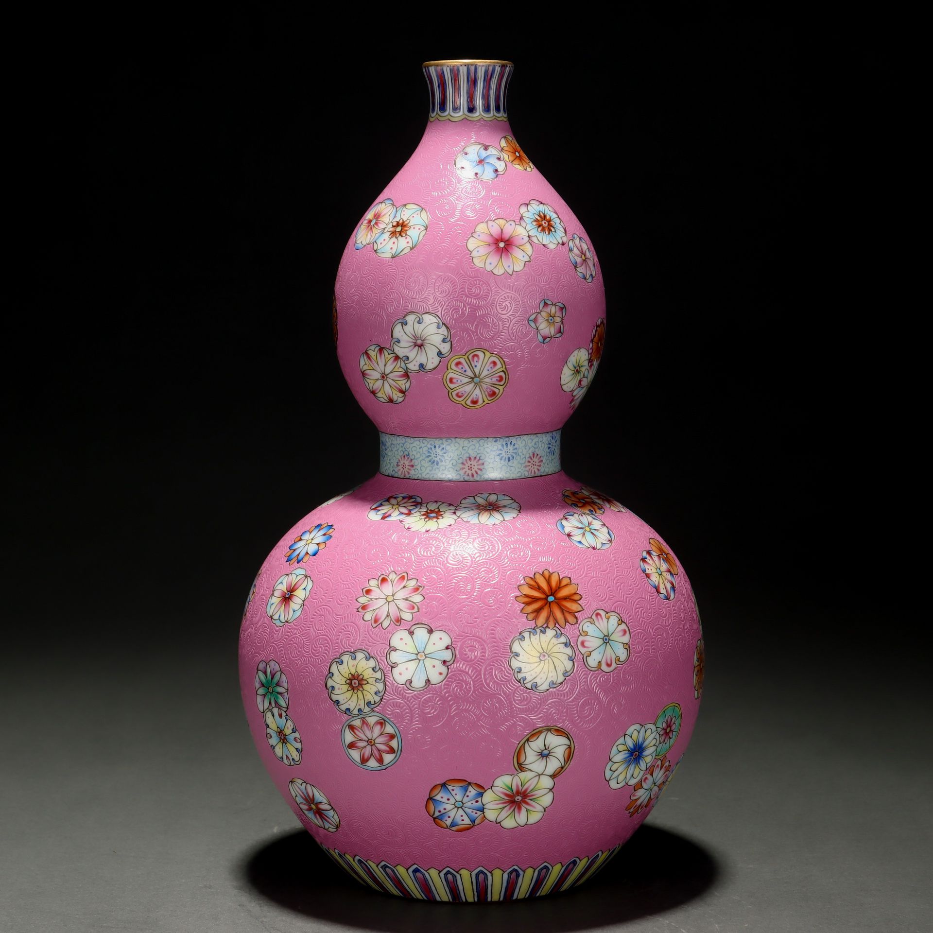 A Chinese Falangcai Double Gourds Vase - Bild 3 aus 9