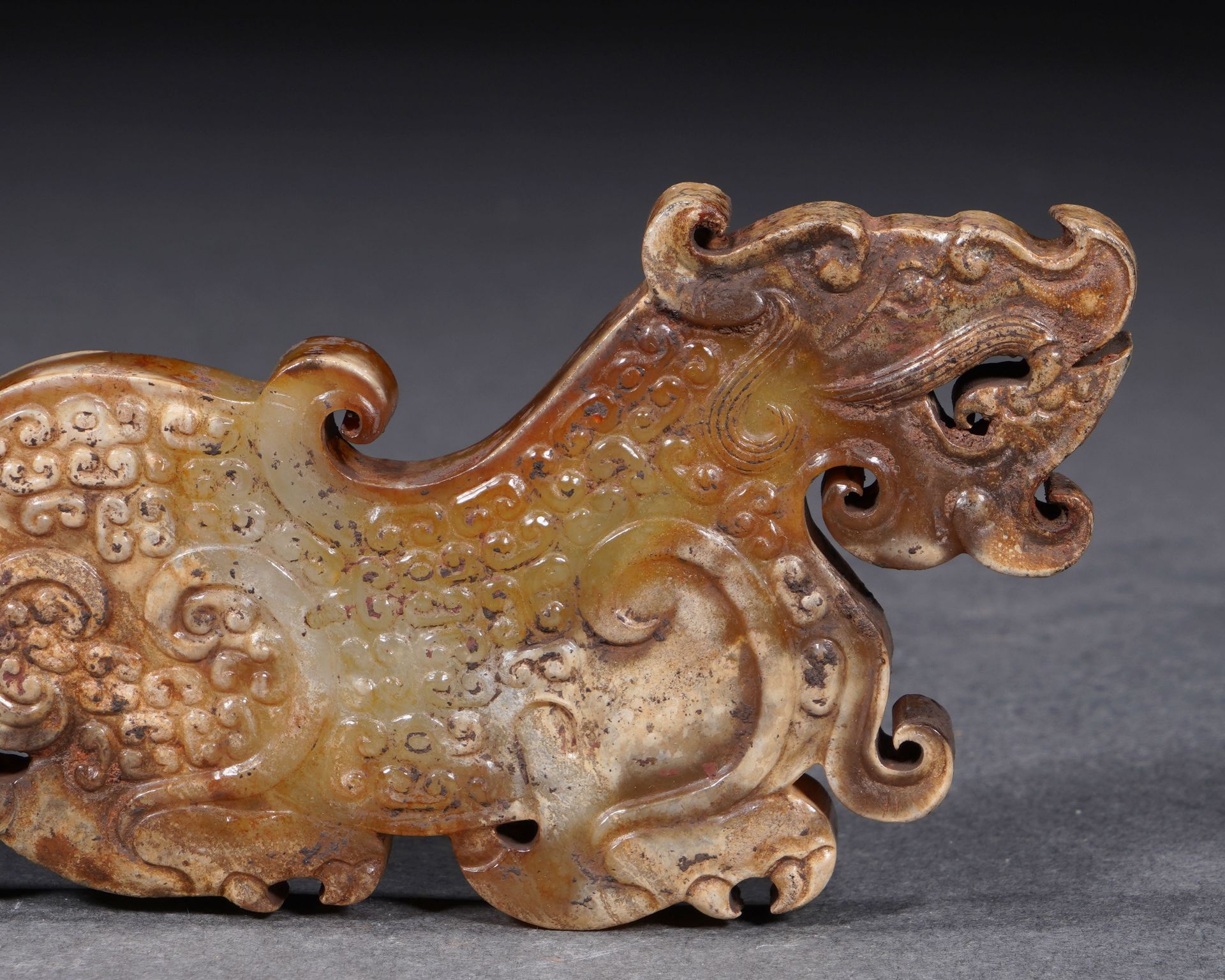 A Chinese Jade Tiger-Form Pendant - Image 2 of 11