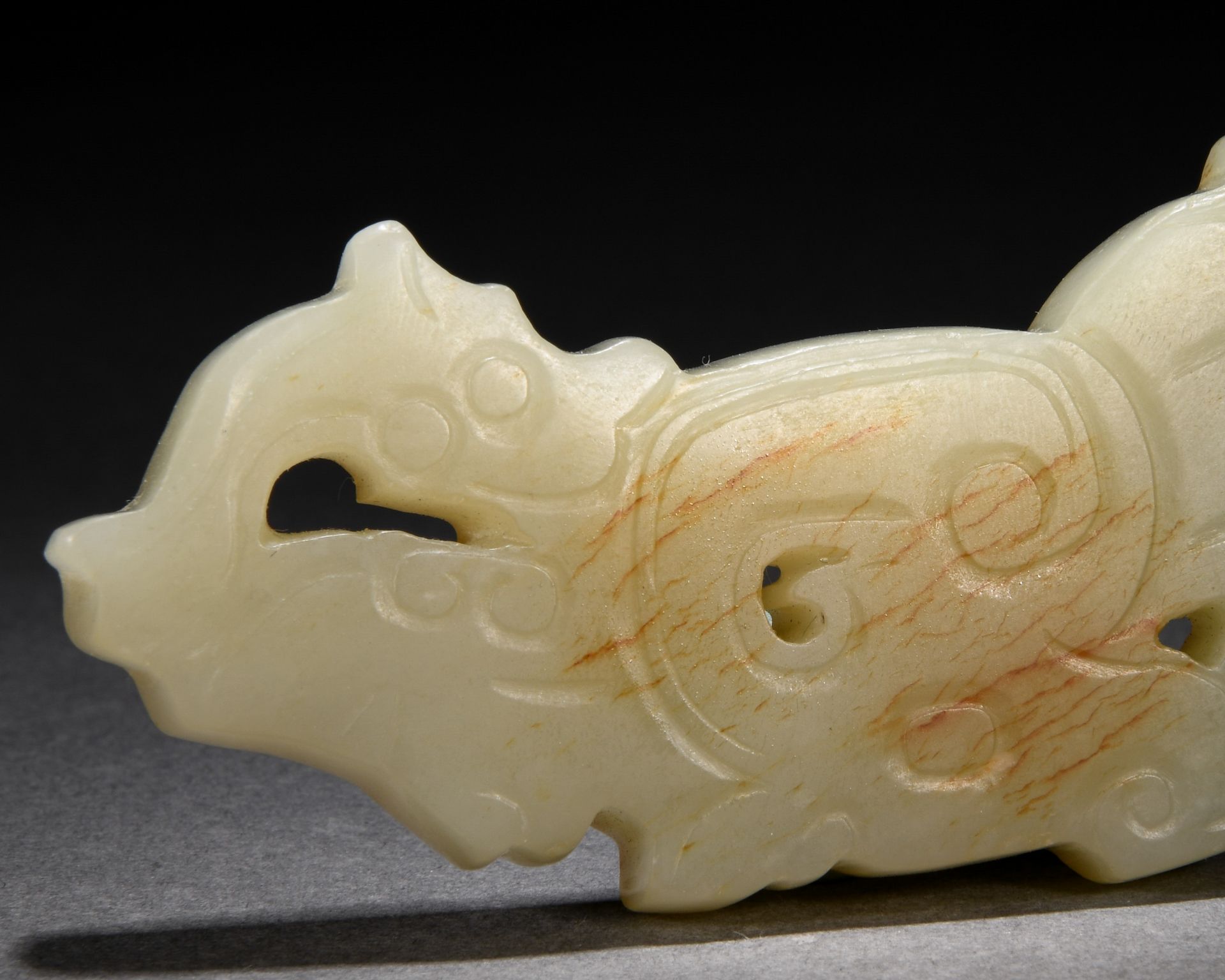 A Chinese Carved Jade Tiger Ornament - Image 6 of 7