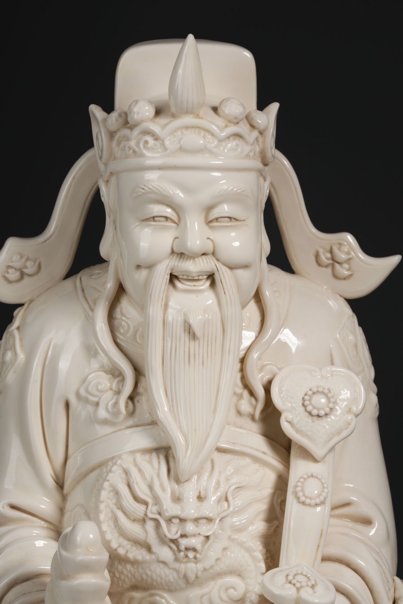 A Chinese Dehua Glaze God of Wealth - Image 4 of 13