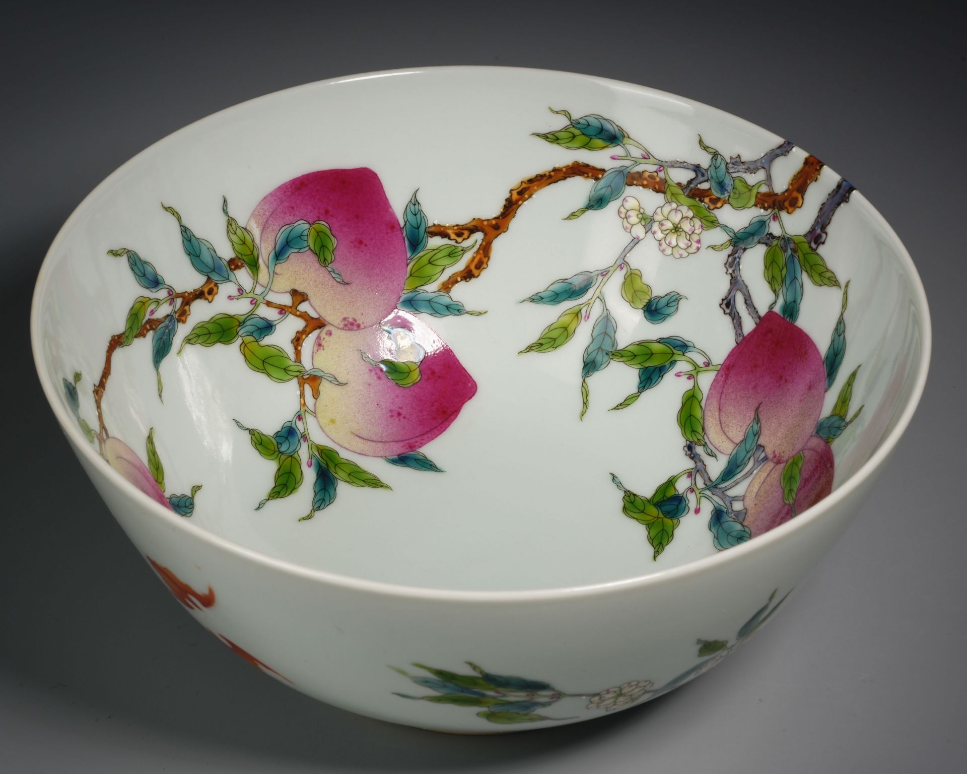 A Chinese Famille Rose Peaches Bowl - Image 8 of 10