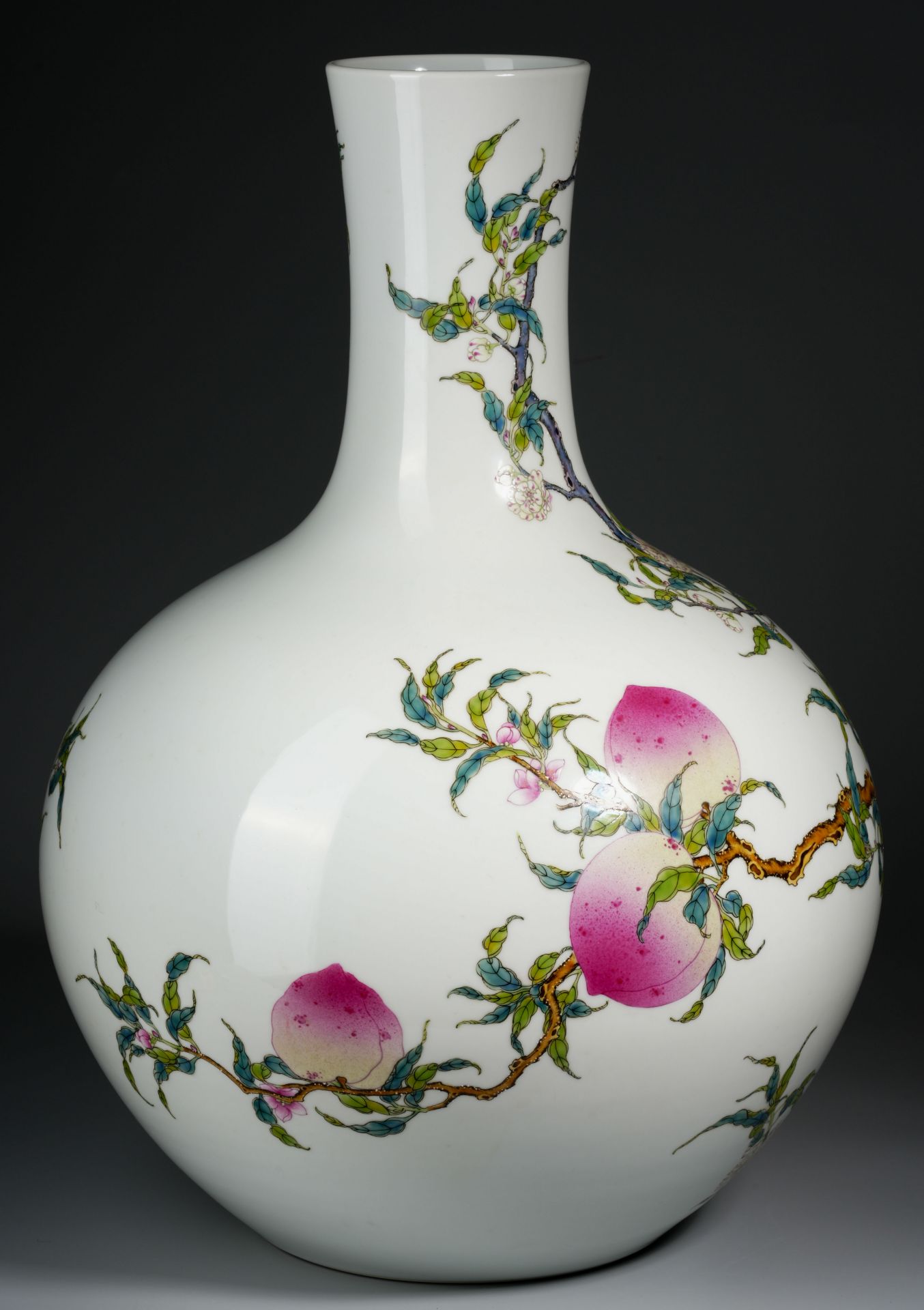 A Chinese Famille Rose Peaches Globular Vase - Image 6 of 11