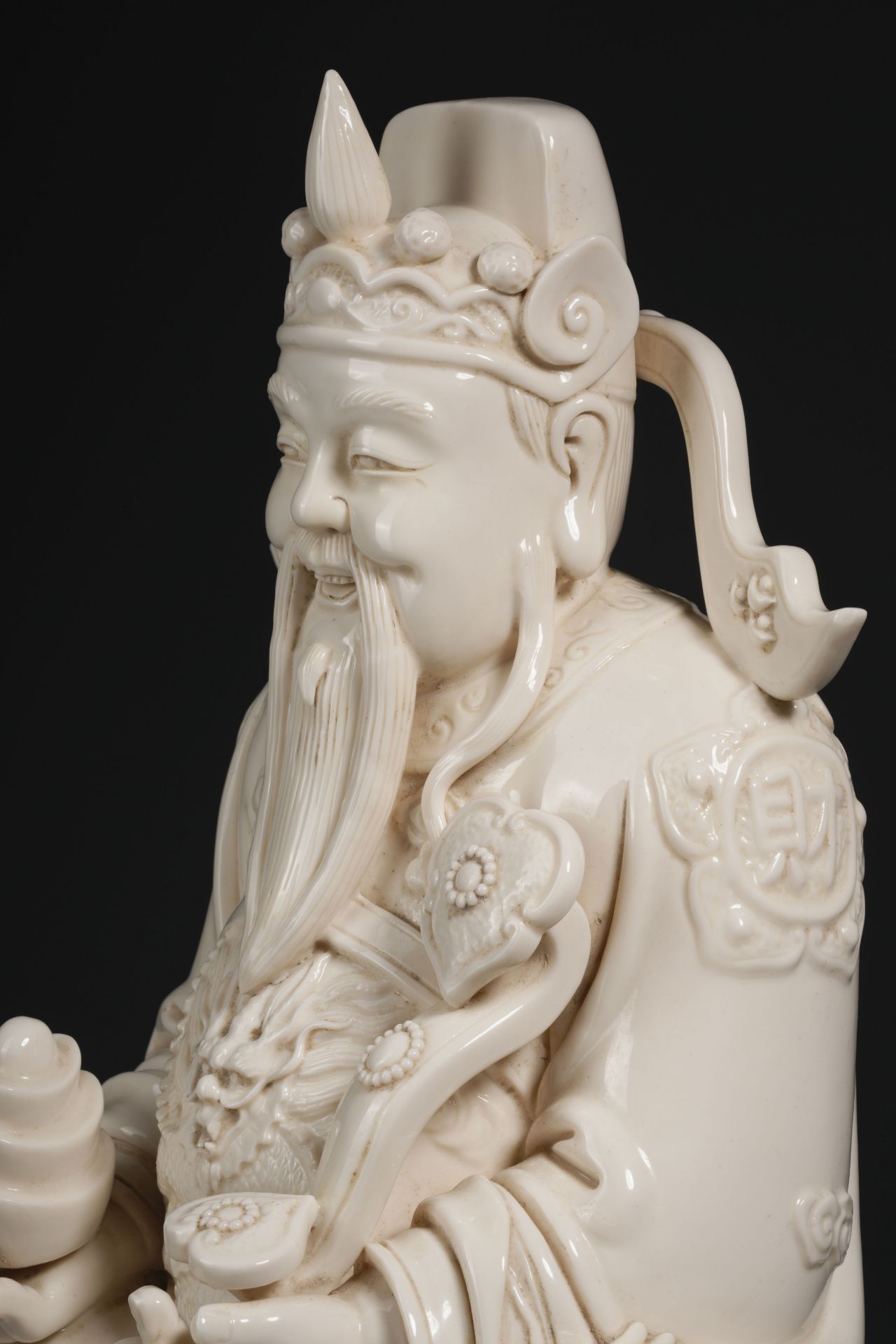 A Chinese Dehua Glaze God of Wealth - Image 9 of 13